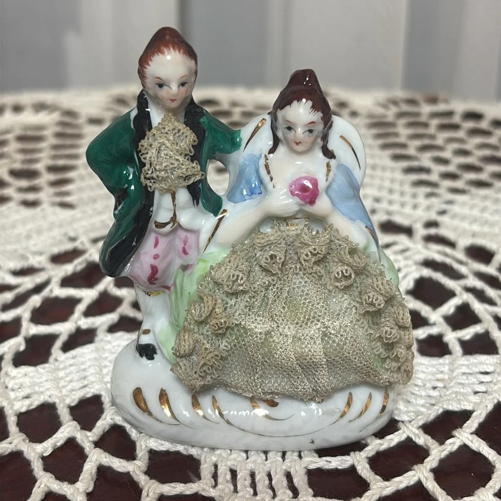 Grafenthal Figurines Vintage JAPAN Courting Couple Porcelain Dresden Lace White